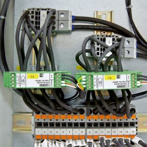 Supervisión de corrientes y tensiones del string